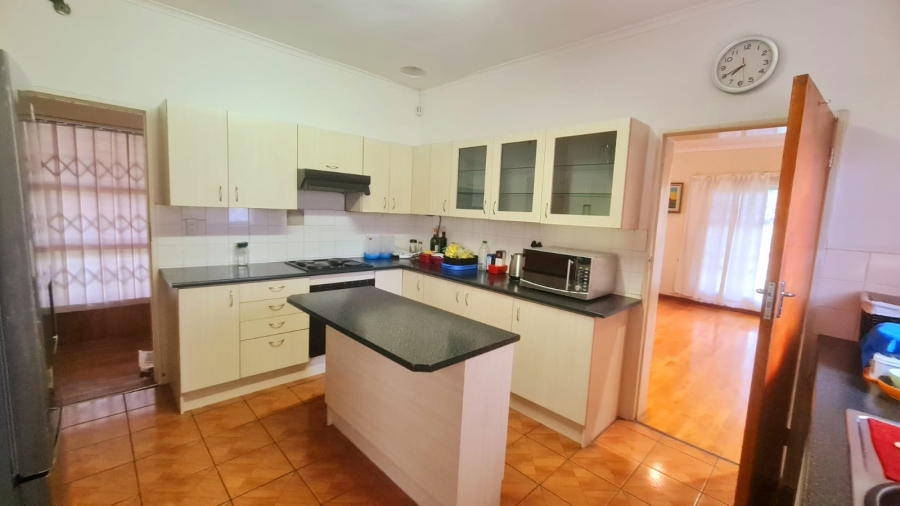4 Bedroom Property for Sale in Klipdam Western Cape